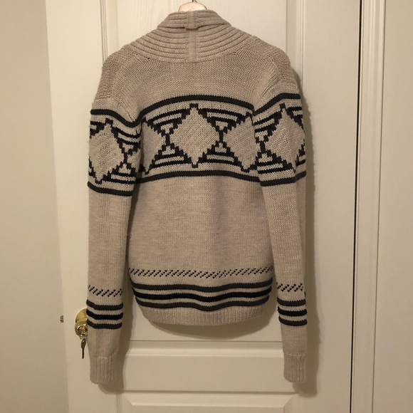 Aritzia | Community Wool Cardigan - Picture 4 of 5